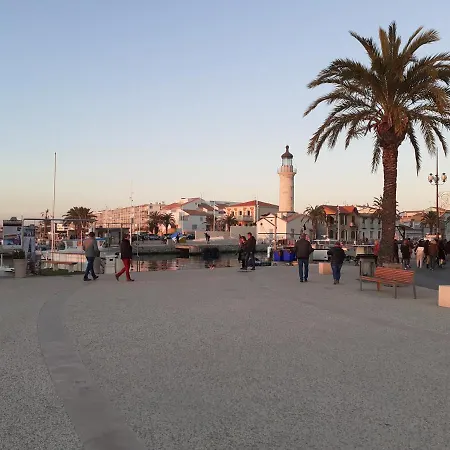 Les Aigues Marines Apartment *